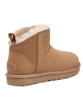 Rare! Ugg Classic Ultra Mini Chestnut Boots with Gold Stud Detail | Size 7